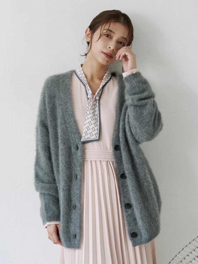 新品未使用TONAL FOX×CASHMERE Vネックカーデグレー