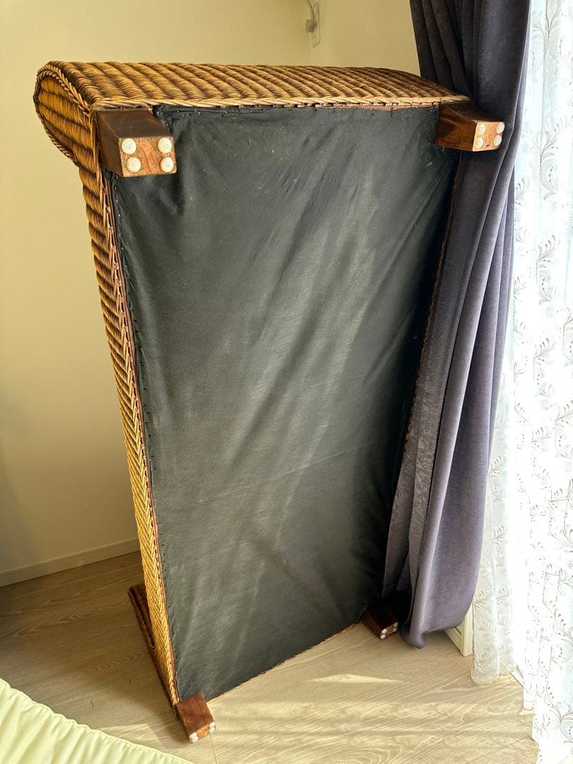 定価¥180,000 ラタンソファー