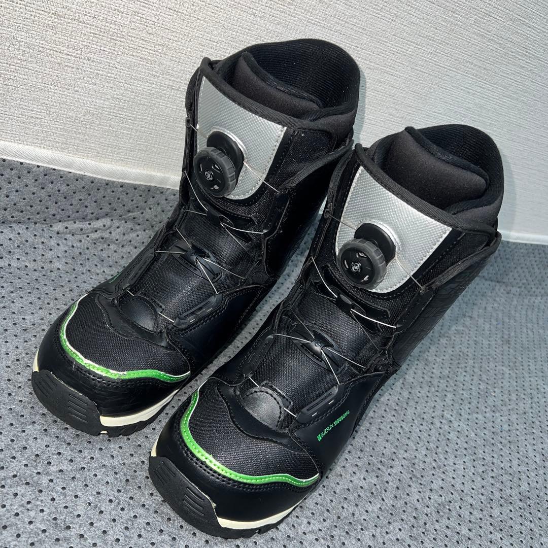 7-8回使用 メンズ 26cm BUZRUN BOAダイヤル スノーボードブーツ