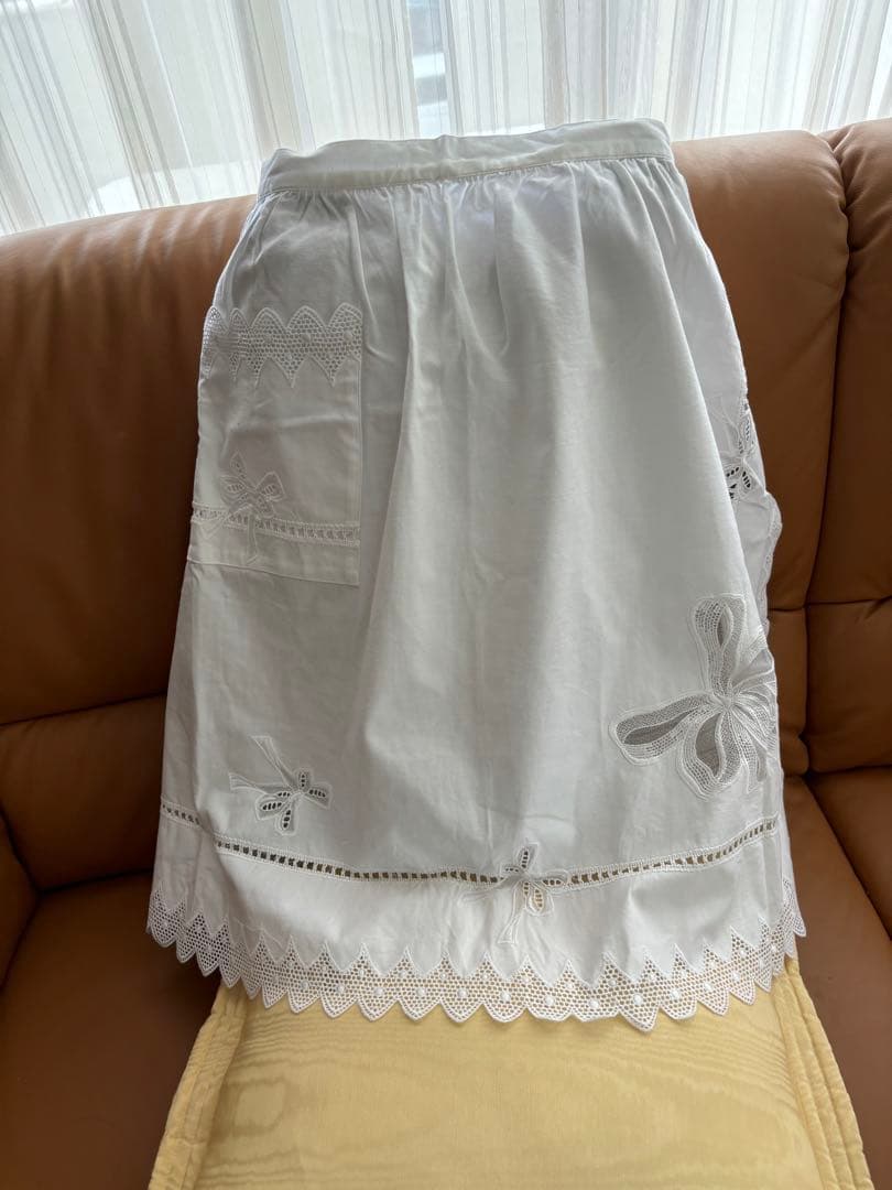 サエラ　エプロン