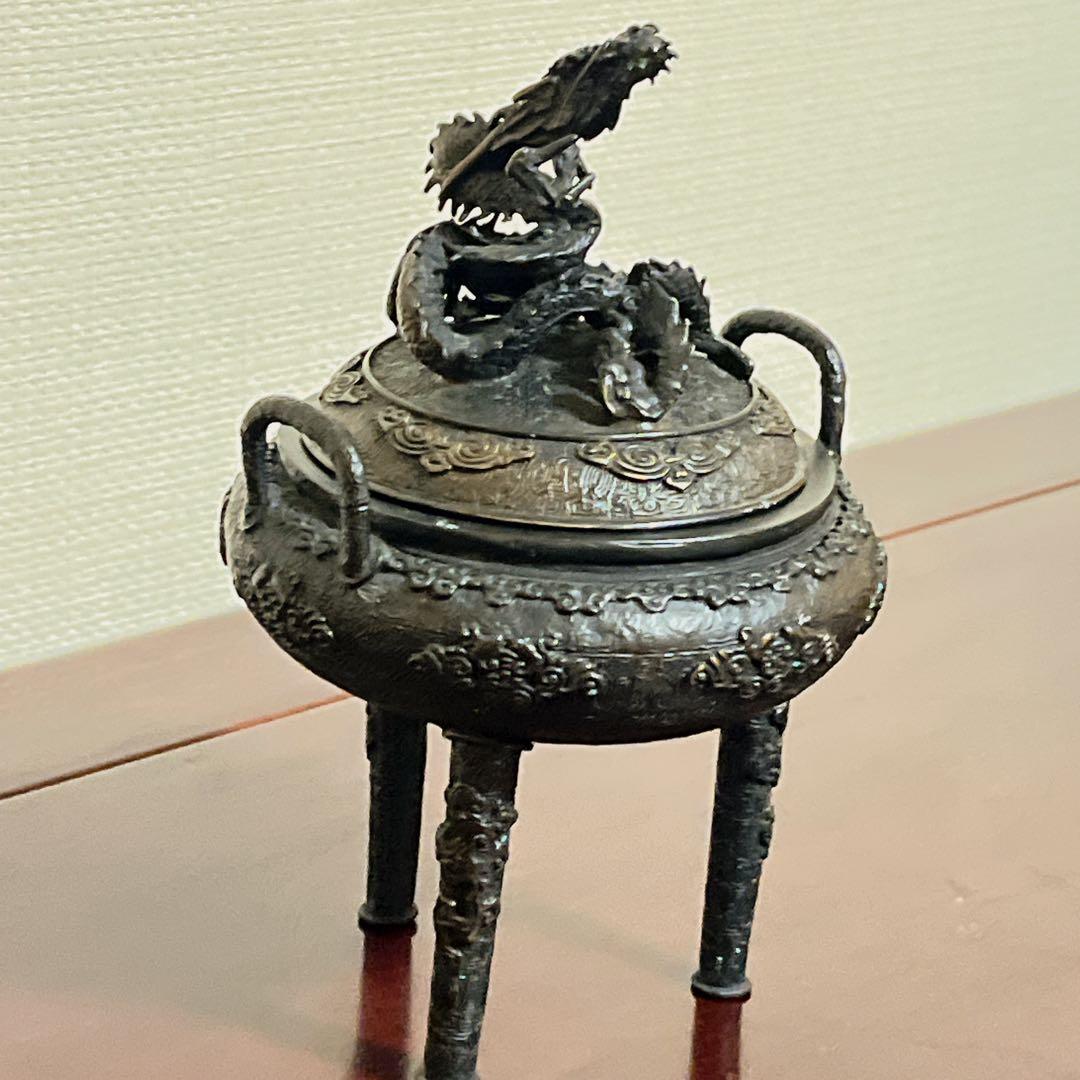 龍神 蓋付 三足香炉 銅器 昇龍 緻密細工 瑞雲 縁起物 香道具 骨董