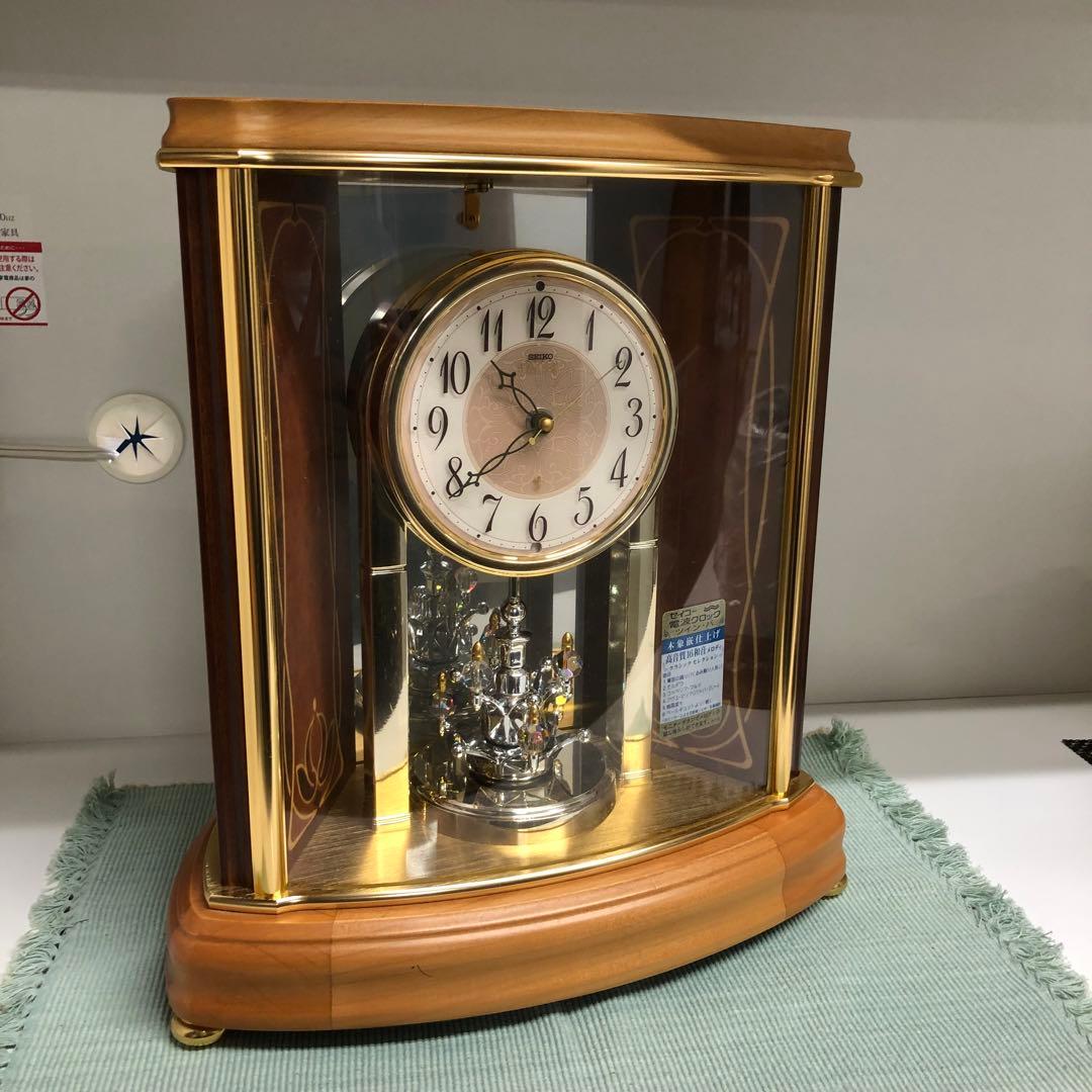 SEIKO HW528B メロディ置時計エンブレム