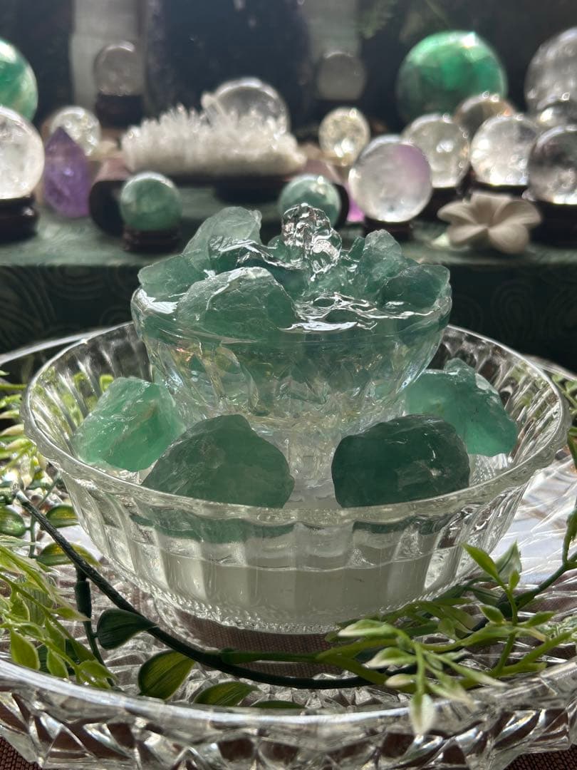 ✨破格✨絶品‼️フローライト⭐︎噴水⭐︎天然石⭐︎ファウンテン⭐︎風水⭐︎癒し⭐︎水流⭐︎レア