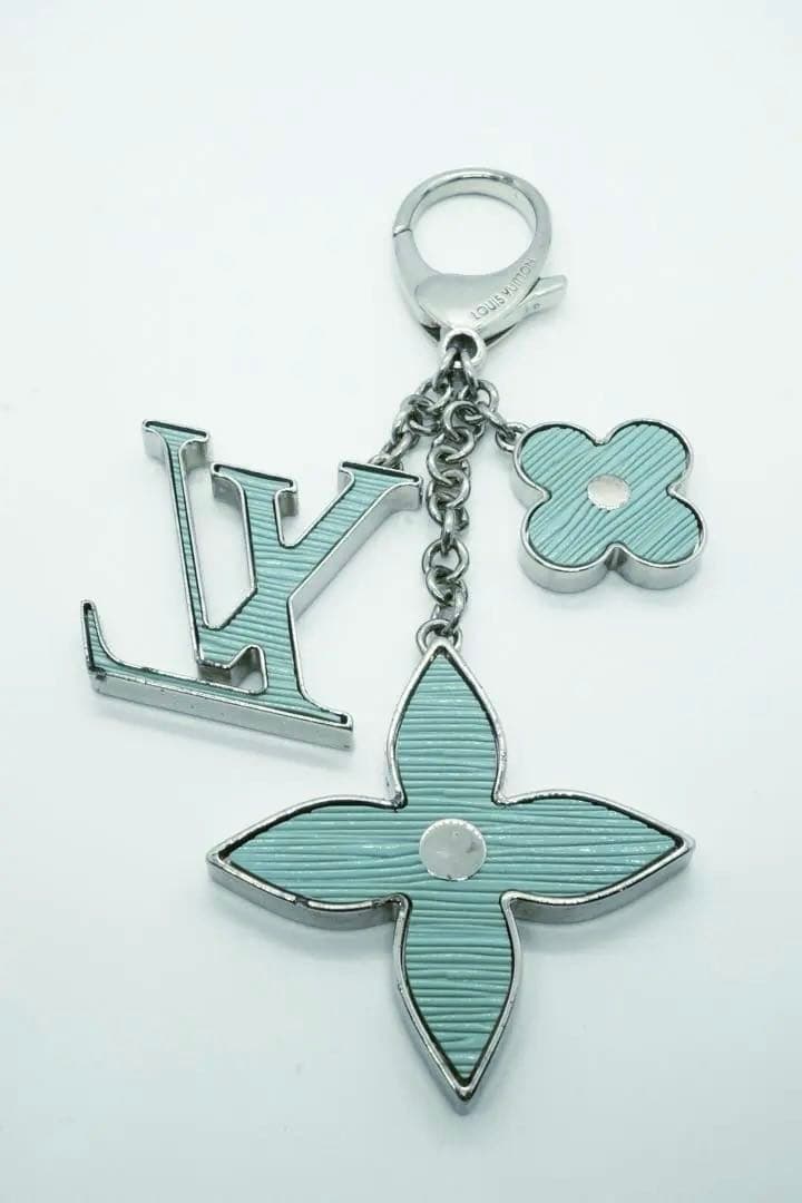 最終値下げLVビジュー サック フルール ドゥ エピバッグチャーム/キーリング