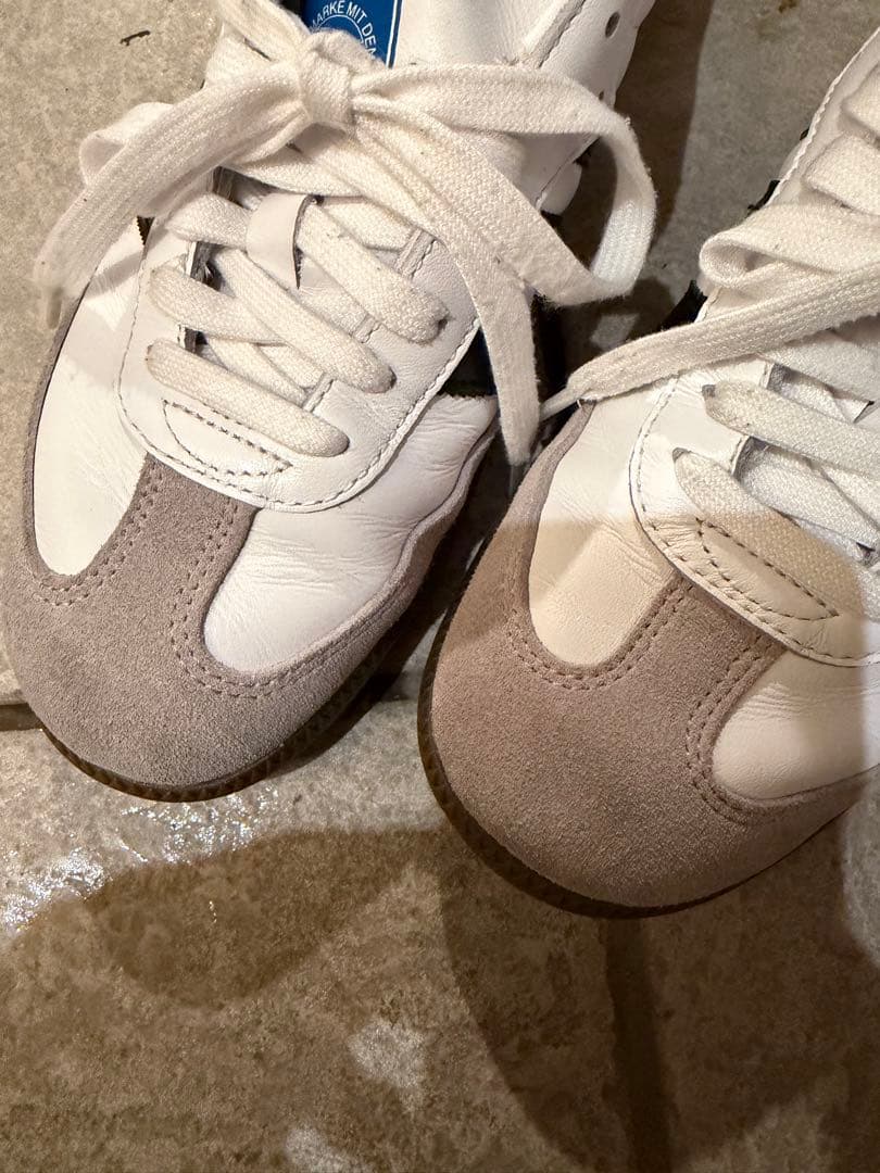 adidas サンバ　ホワイト　24.5