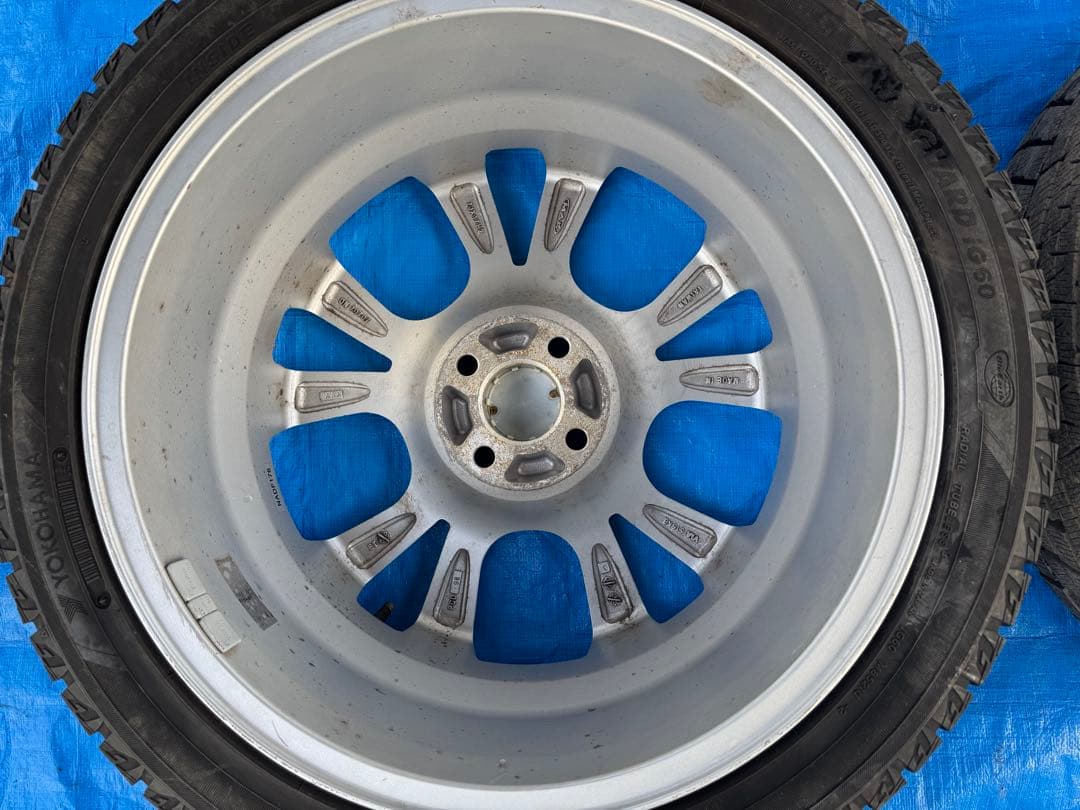 ヨコハマスタッドレスタイヤ17インチ、アルファロメオホイール