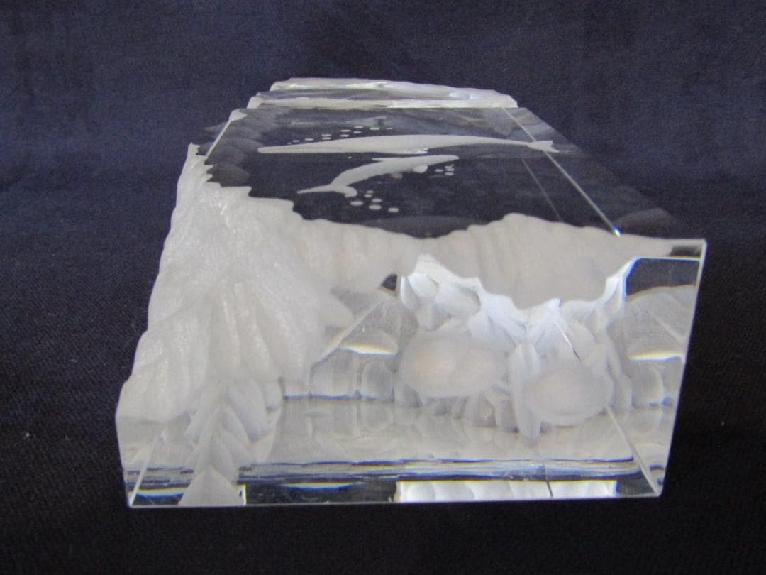 HOYAクリスタル　限定品　クリスタル海洋生物彫刻　希少品