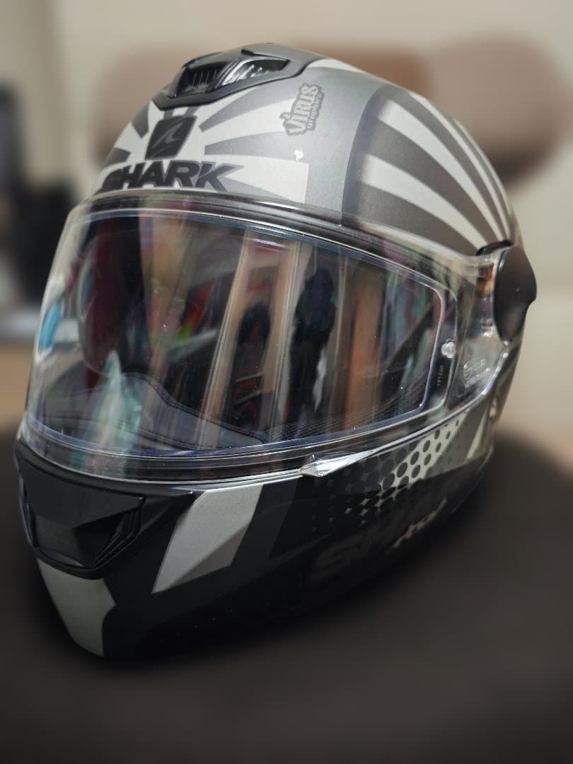 美品✨SHARK フルフェイスヘルメット ストライプ柄