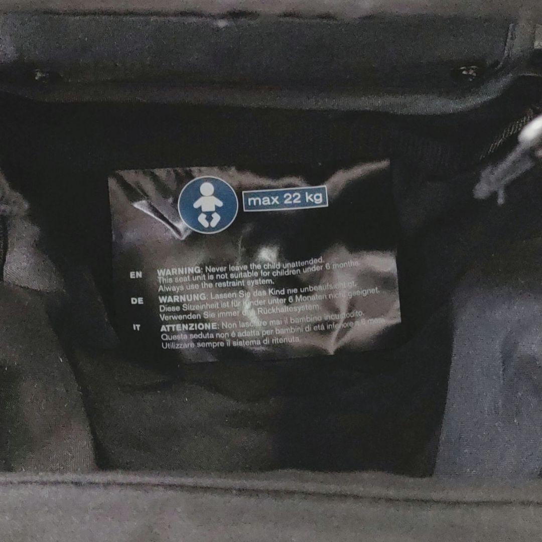 gb ポキット ベビーカー 黒 軽量折りたたみ 移動に便利