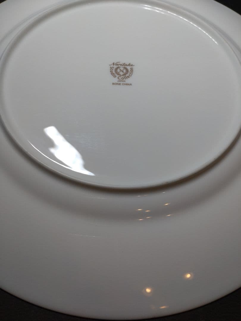 スタジオコレクション　サービスプレート飾り皿