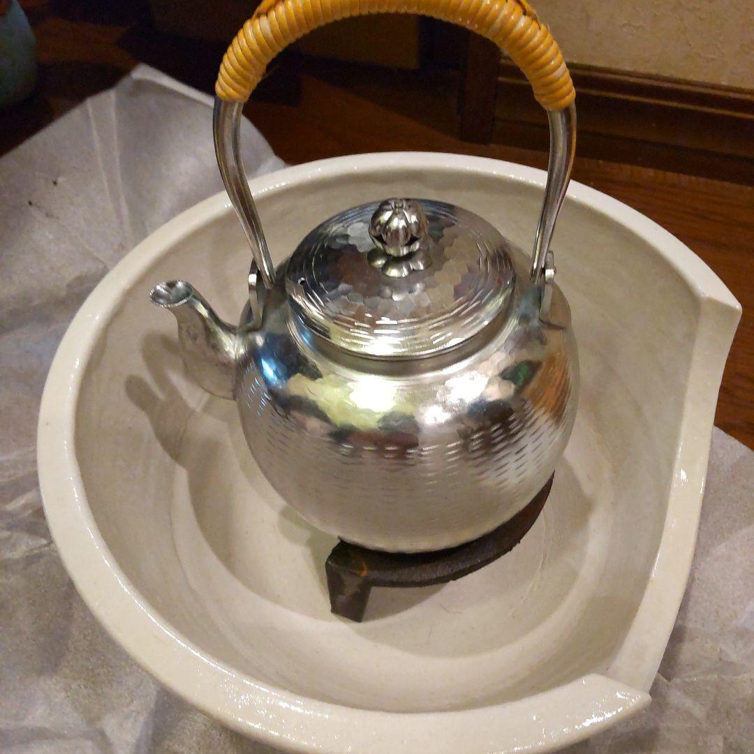 茶道具　湯沸かしと五徳と土風炉