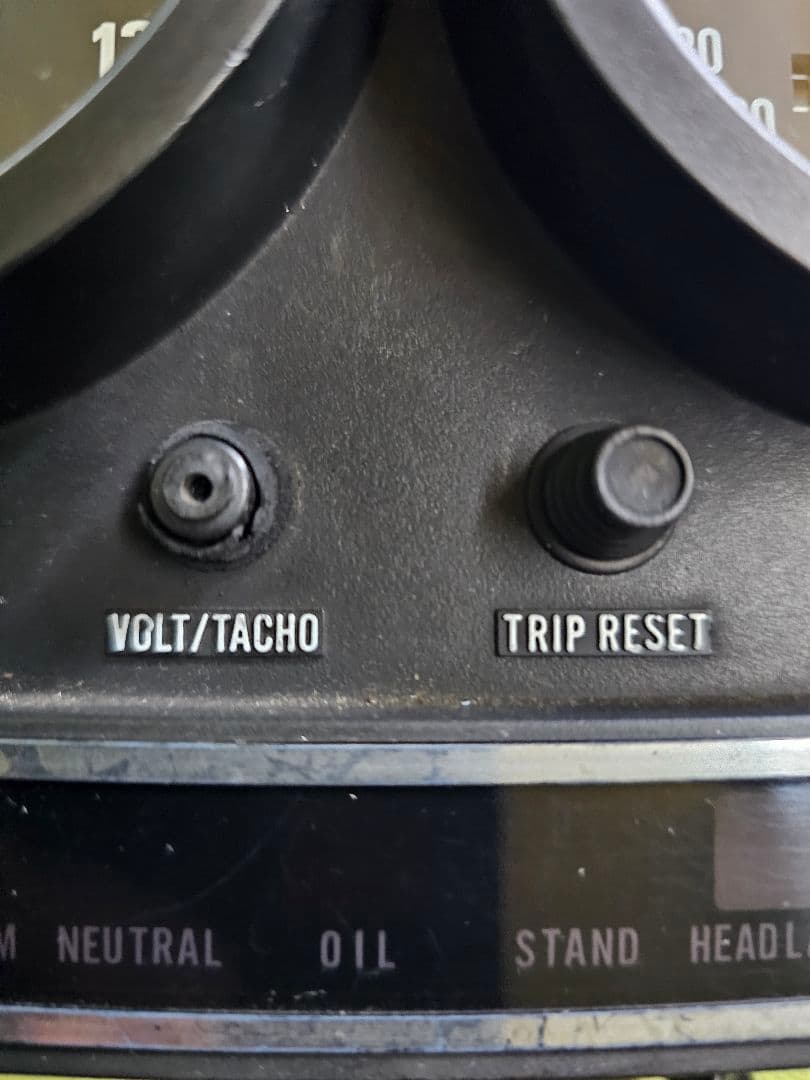 雅　GPZ900R　メーター　逆車A1