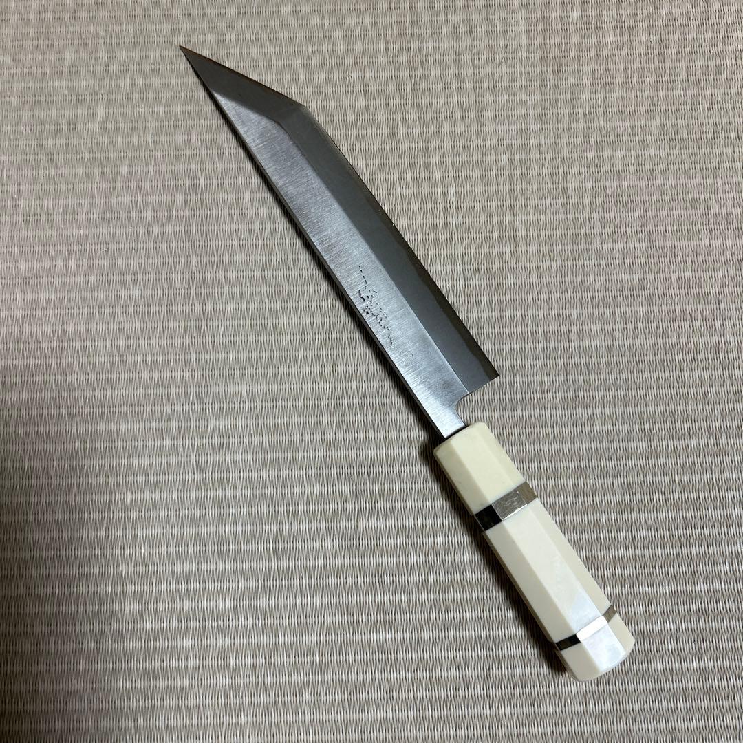 うなぎ裂き　包丁　和包丁　かね惣　純日本鋼　人工象牙銀ニ巻八角柄