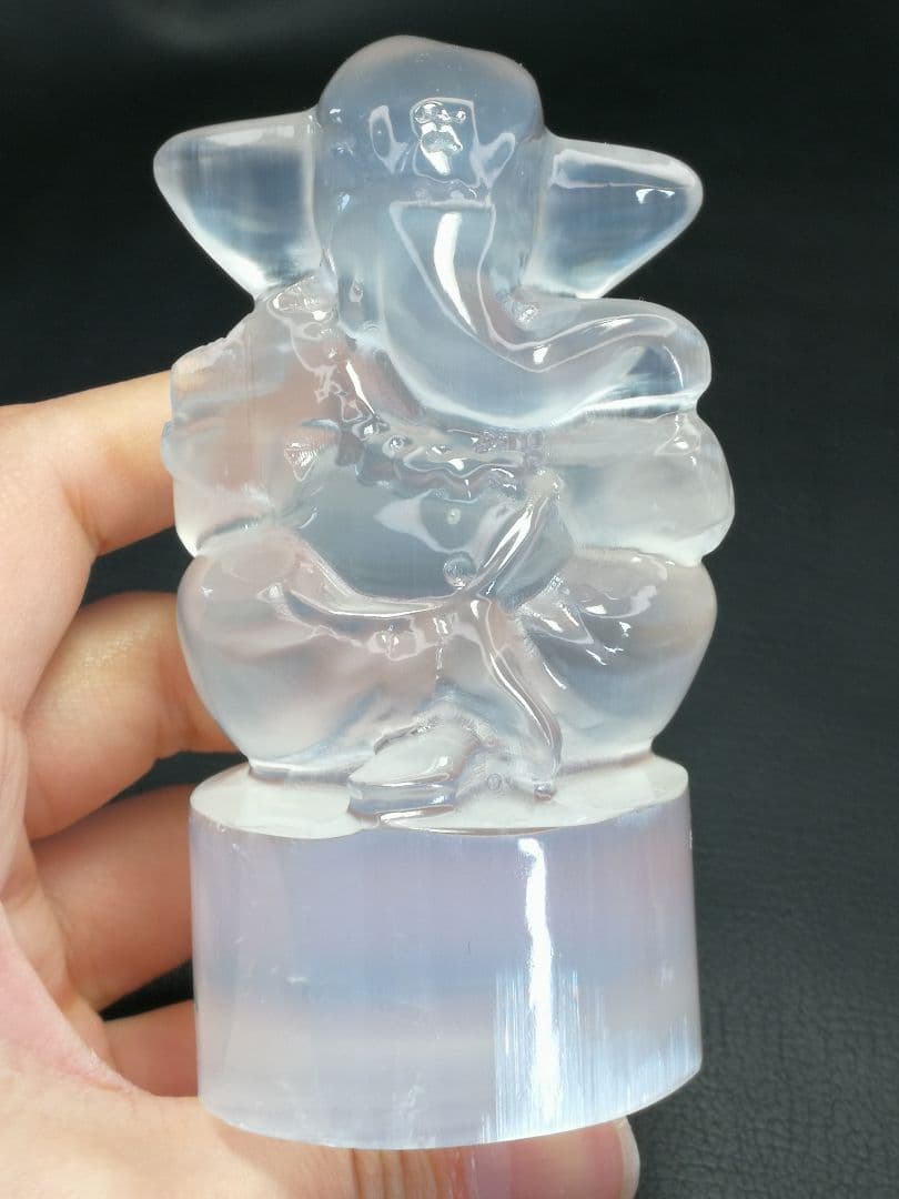 0117145 高品質　天然石セレナイトガネーシャ50＊97ミリ