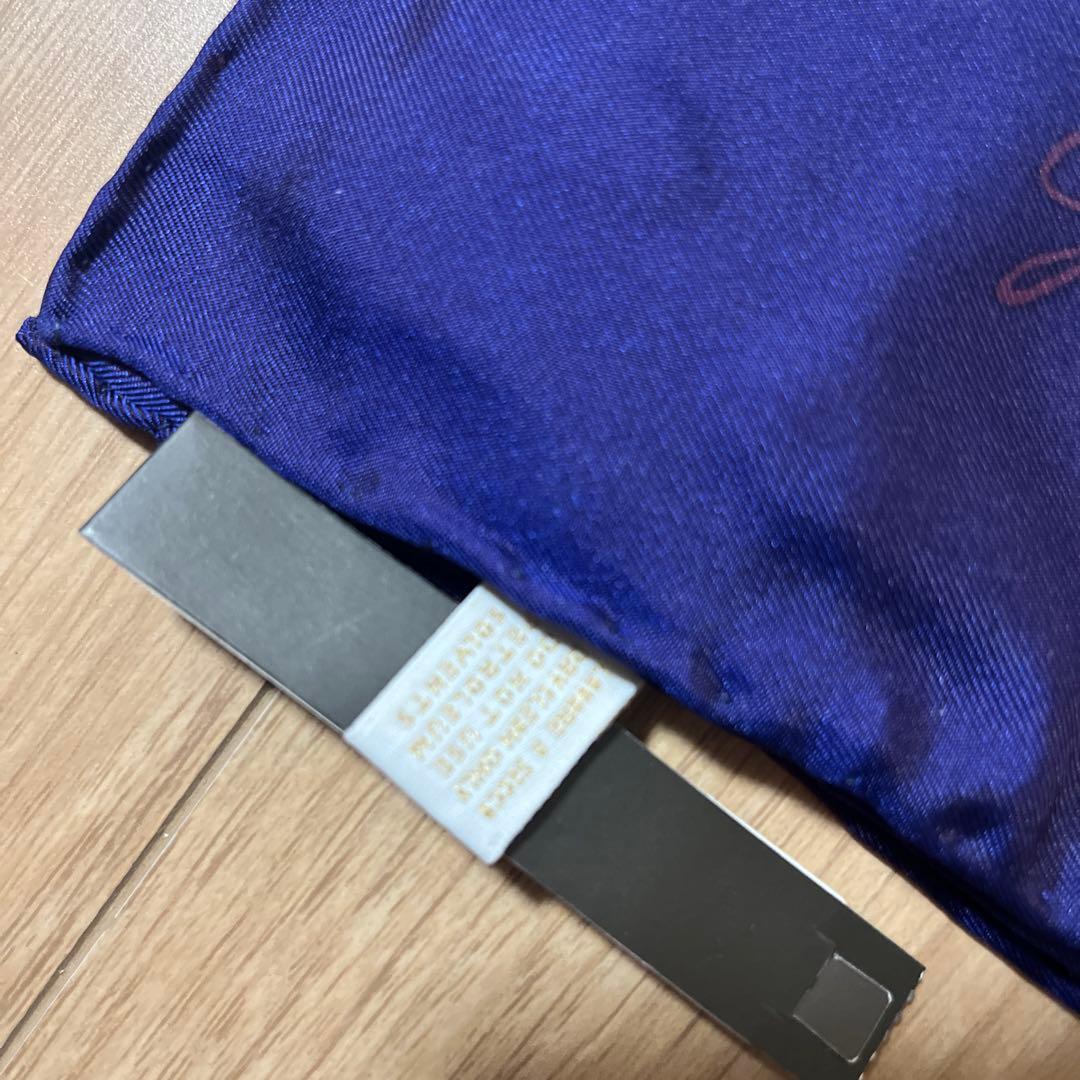 GUCCI シルクスカーフ　タグ付き新品未使用　グッチ　大判　イタリア製