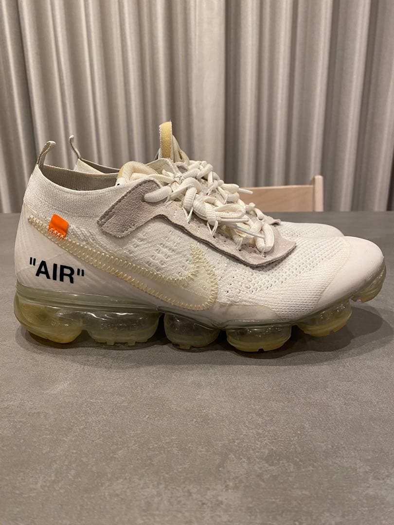 NIKE ヴェイパーマックス　OFF WHITEコラボ