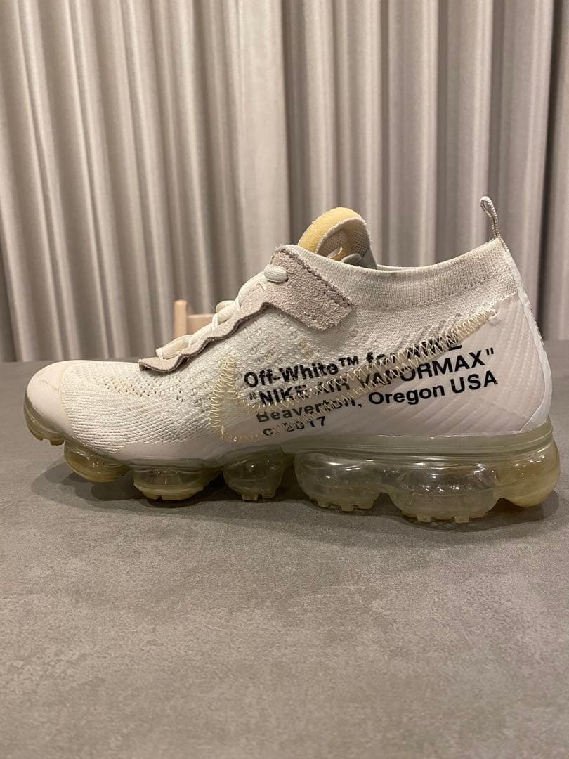 NIKE ヴェイパーマックス　OFF WHITEコラボ