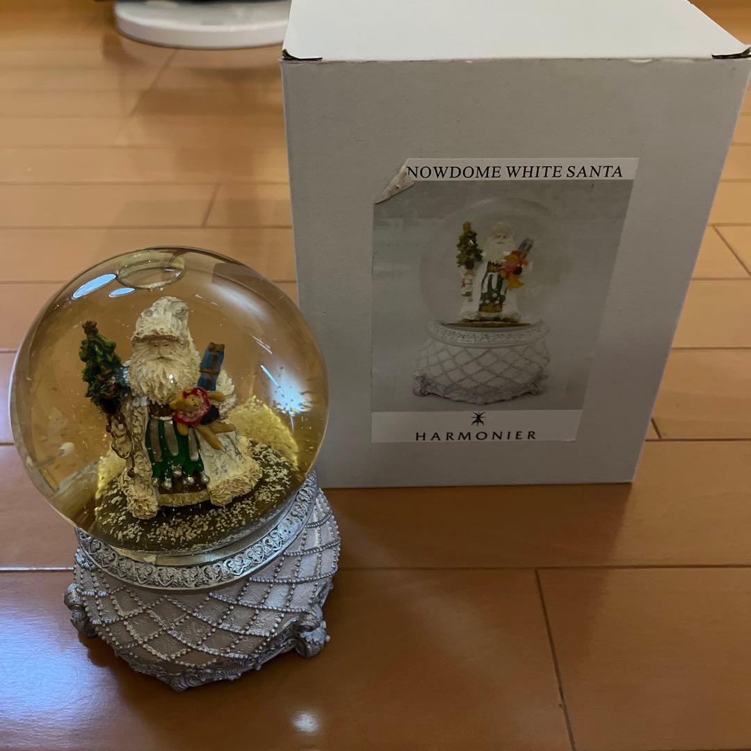 クリスマススノードーム