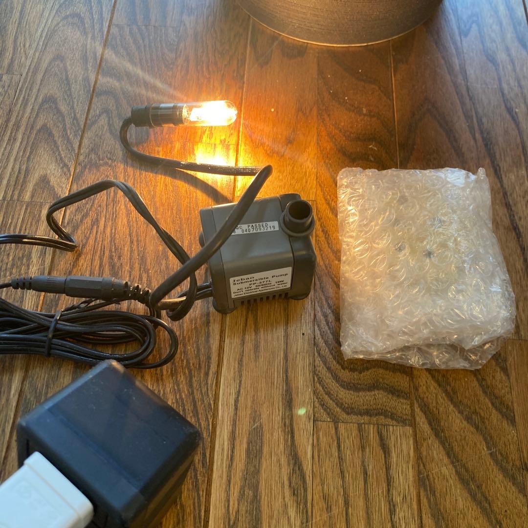 貴重未使用】電動つくばい　湧き水　流水　スポットライト付き