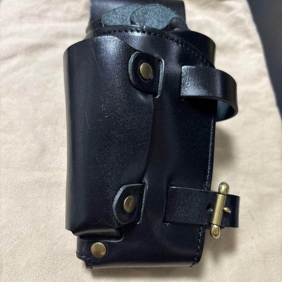 sacra シザーケース　黒　SA-09 　元値24200円