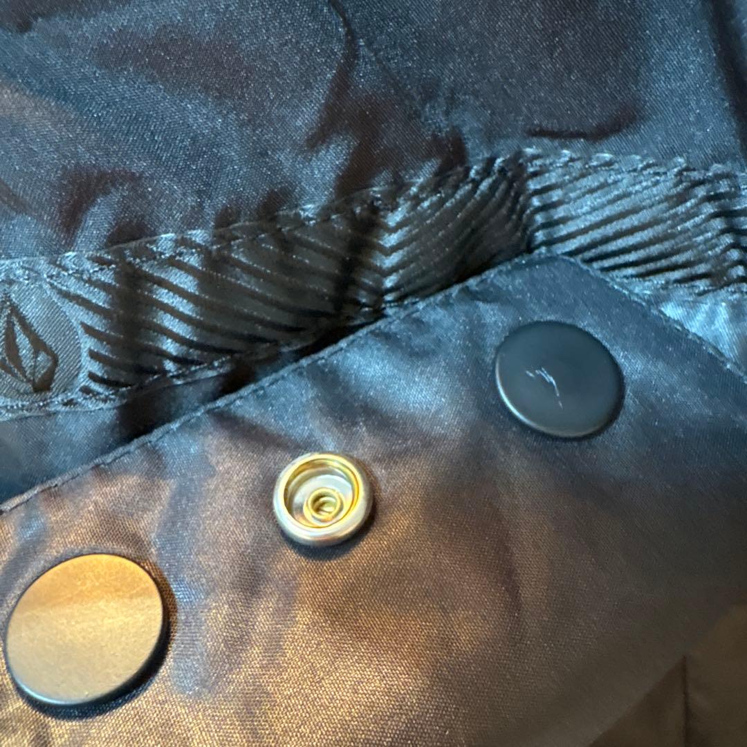 美品　VOLCOM　スノーウェア　上下セット