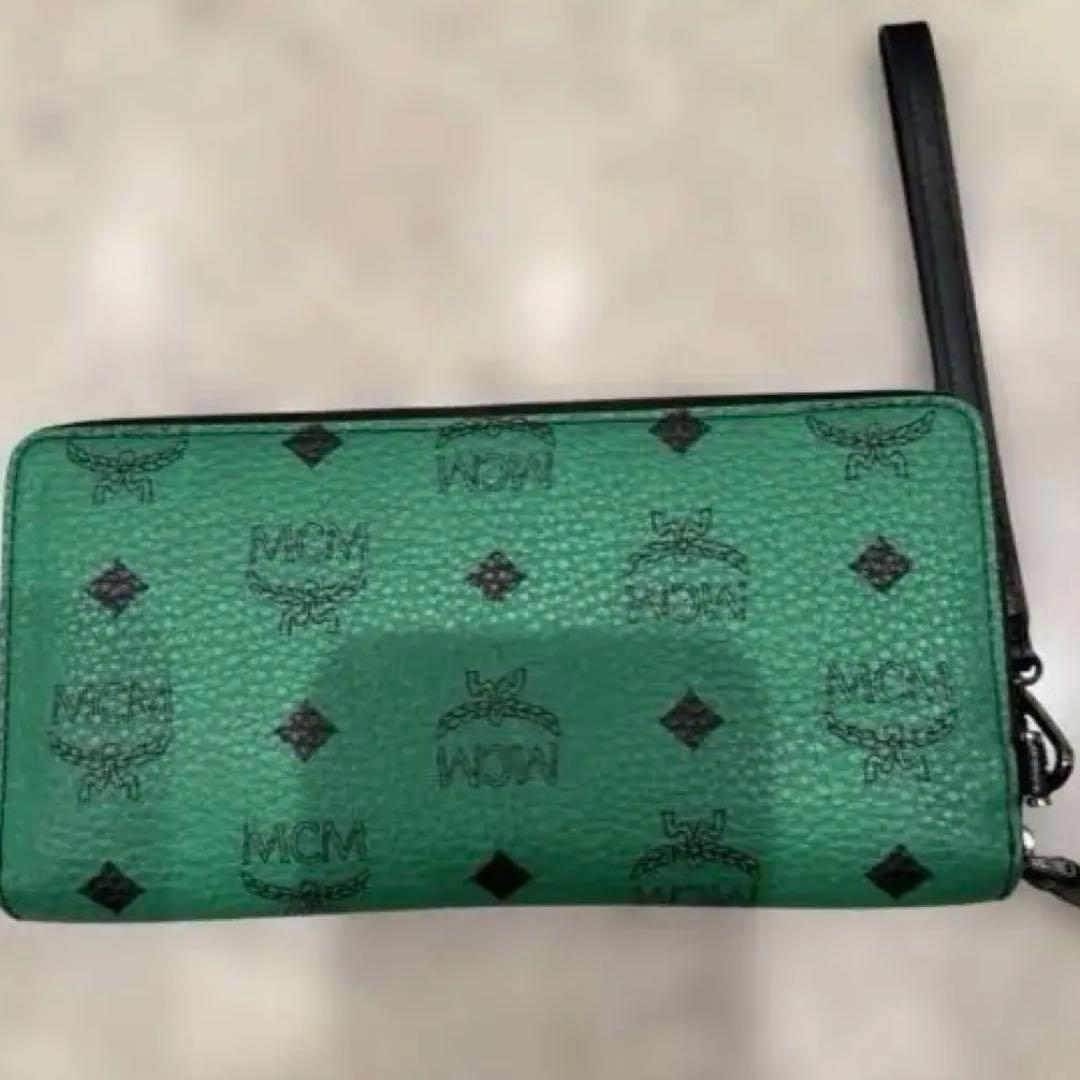 MCM グリーンレザー長財布 収納袋付き　送料込み最終価格‼️