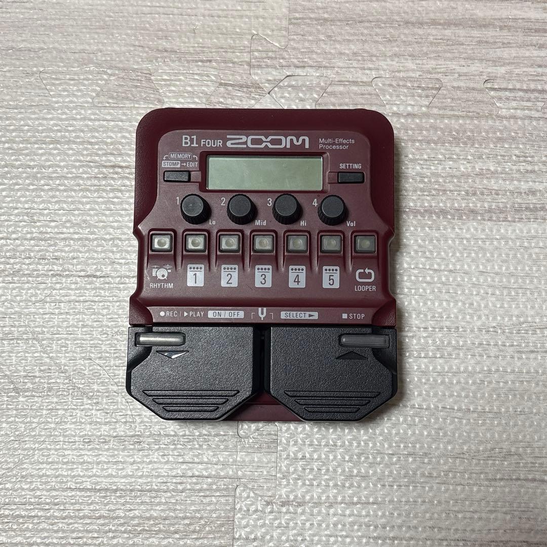 zoom B1 FOUR マルチエフェクター ベース