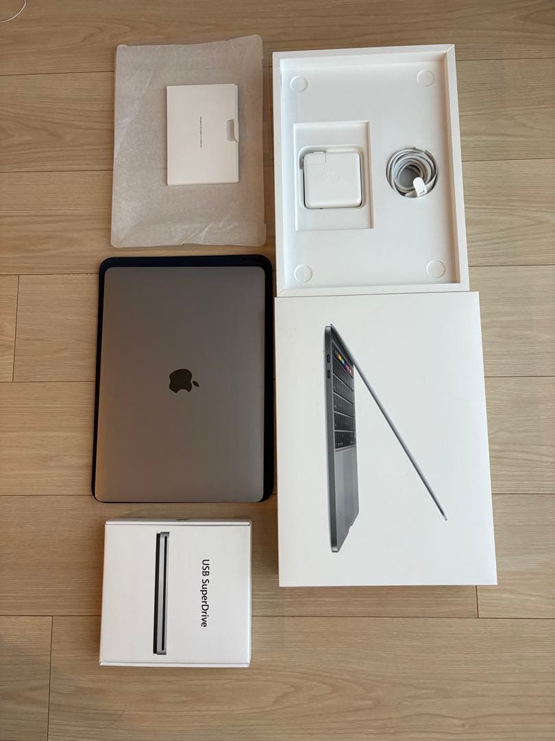 MacBook本体 MacBook Pro (13-inch, 2020)