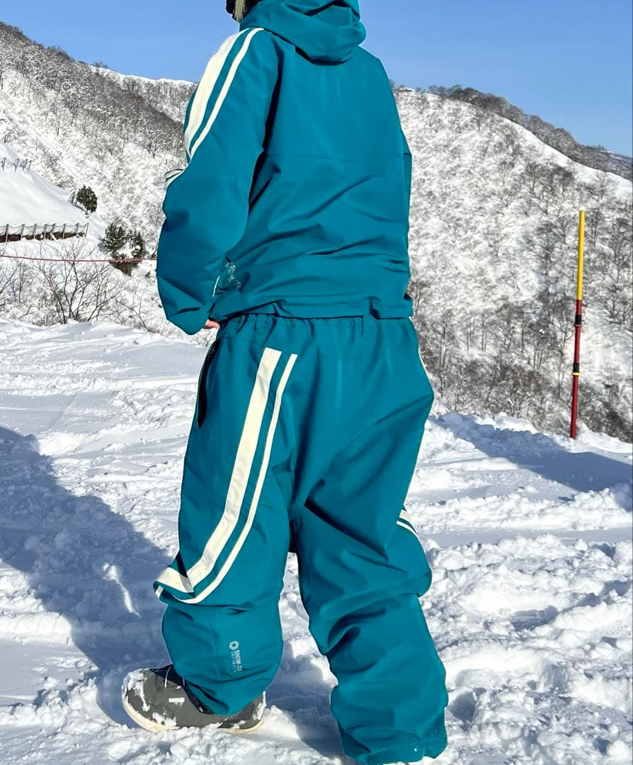 スノボウェア　上下セット　S セットアップ