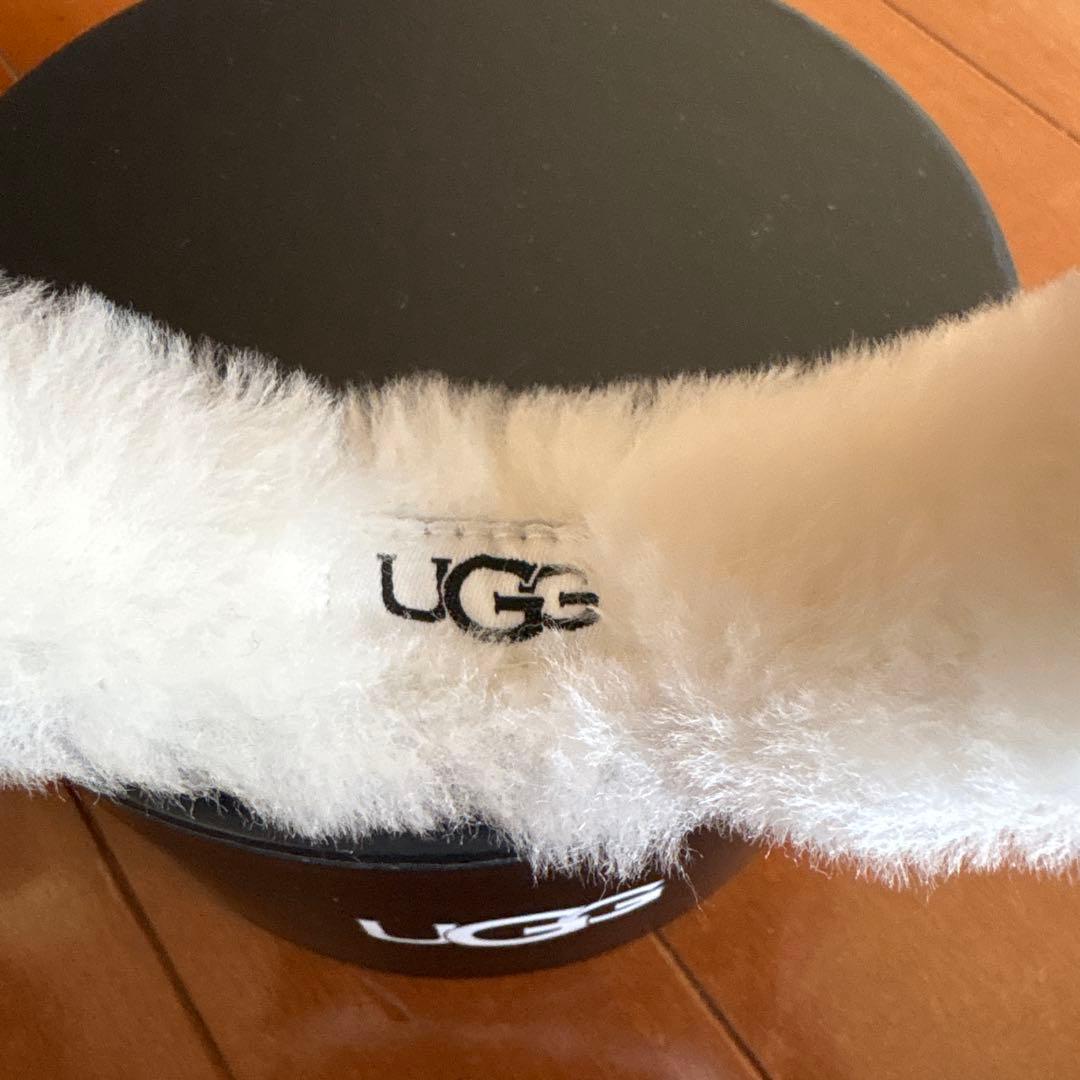【新品未使用】★UGGイヤーマフラー/キャメル/耳当て★【値下げ交渉可】