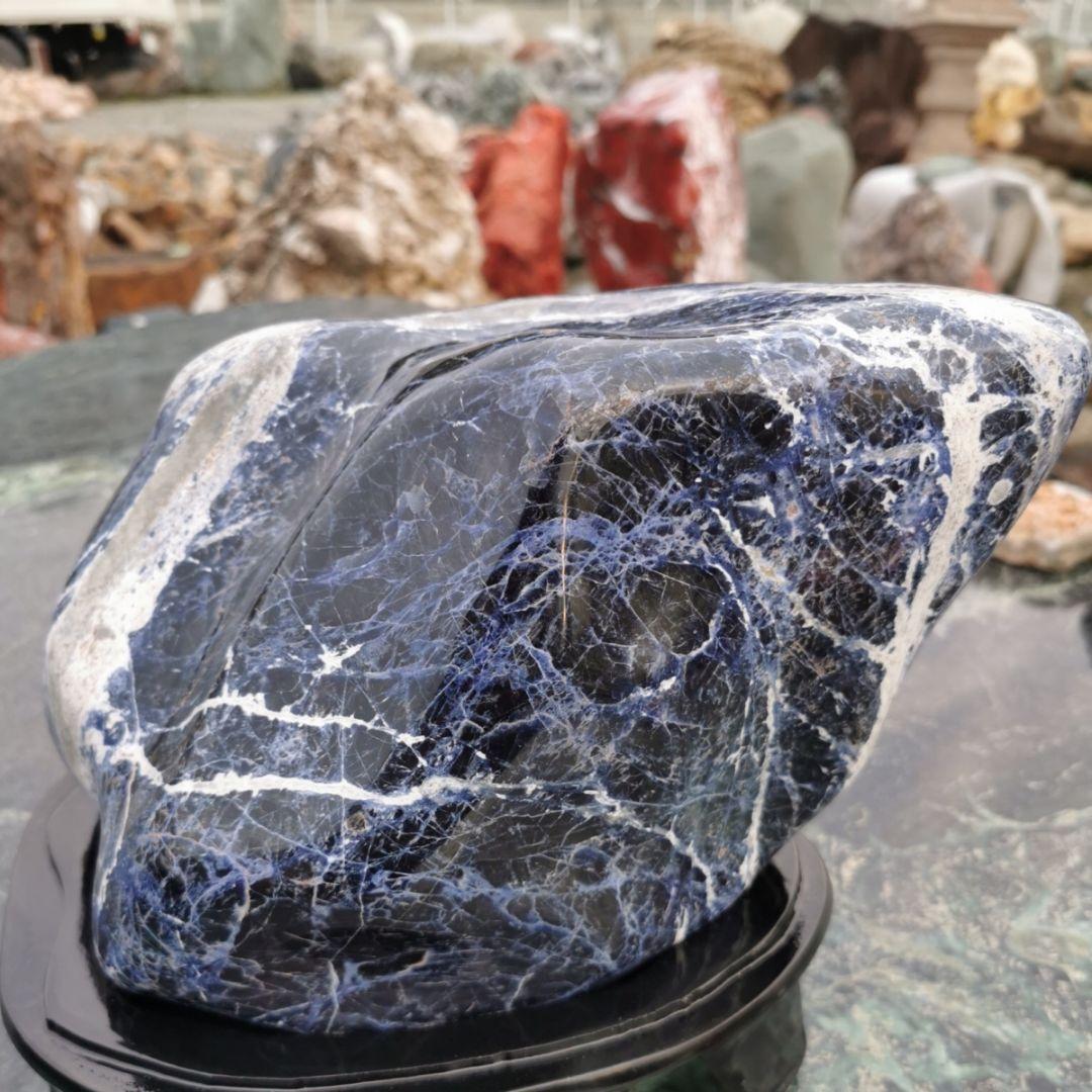 ソーダライト　10.1キロ　鑑賞石　原石　宝石　石　鉱物　パワーストーン