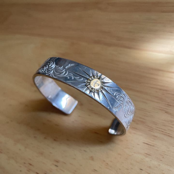 唐草バングル　レア