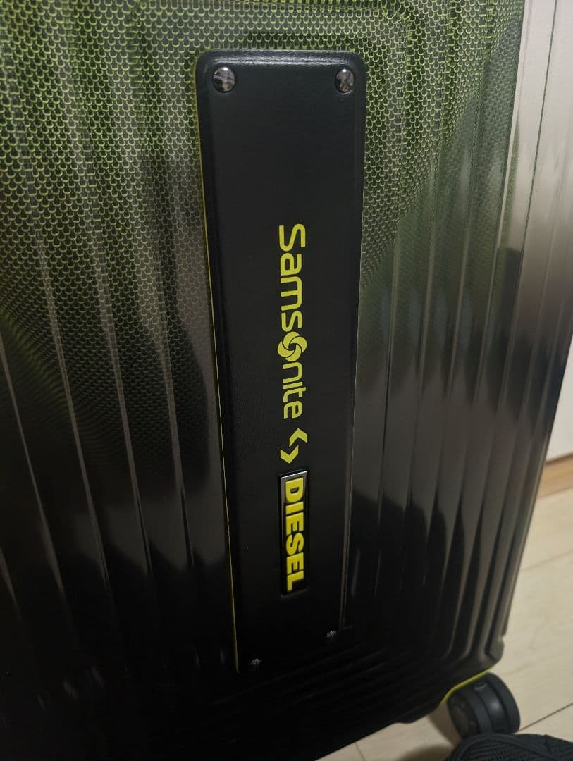 限定品　Samsonite✖DIESEL　スーツケース　Spinner 69