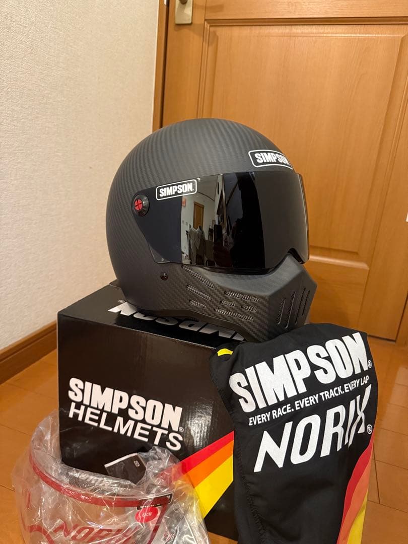 シンプソン　SIMPSON M30 マットカーボン　61cm
