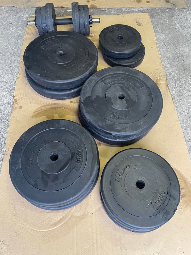 バーベルラックと重量プレートフルセット