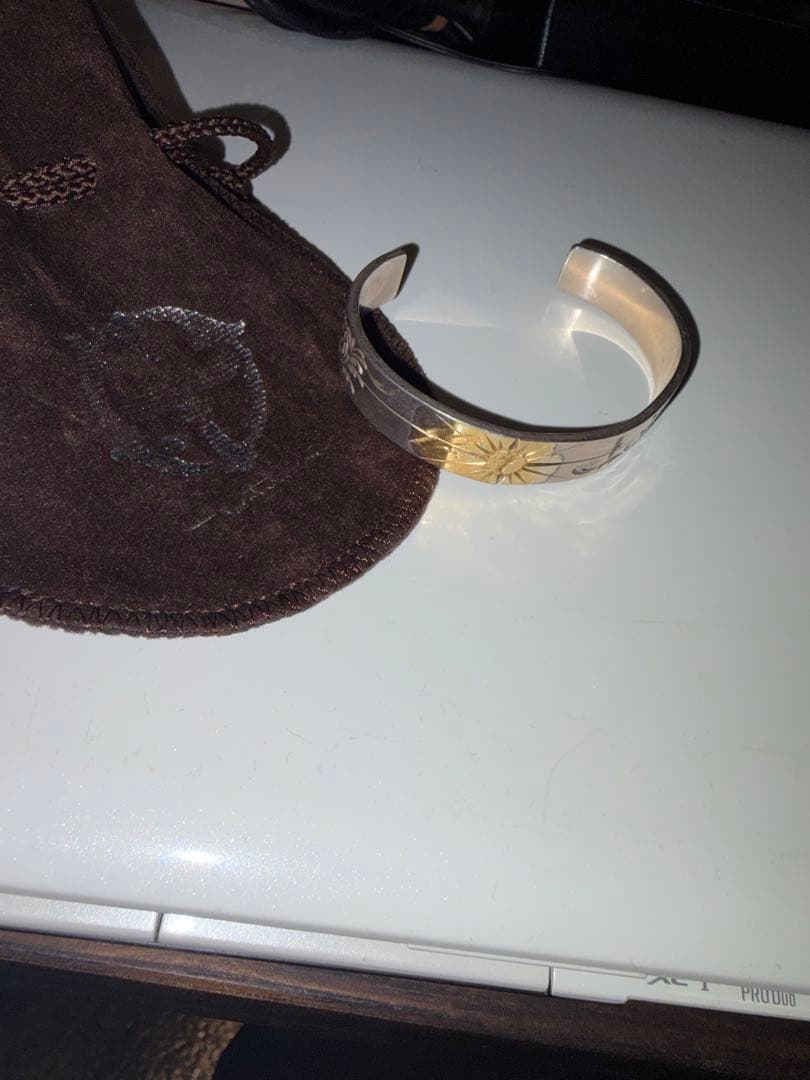 ワシミタロウ シルバー ゴールド バングル 花彫刻