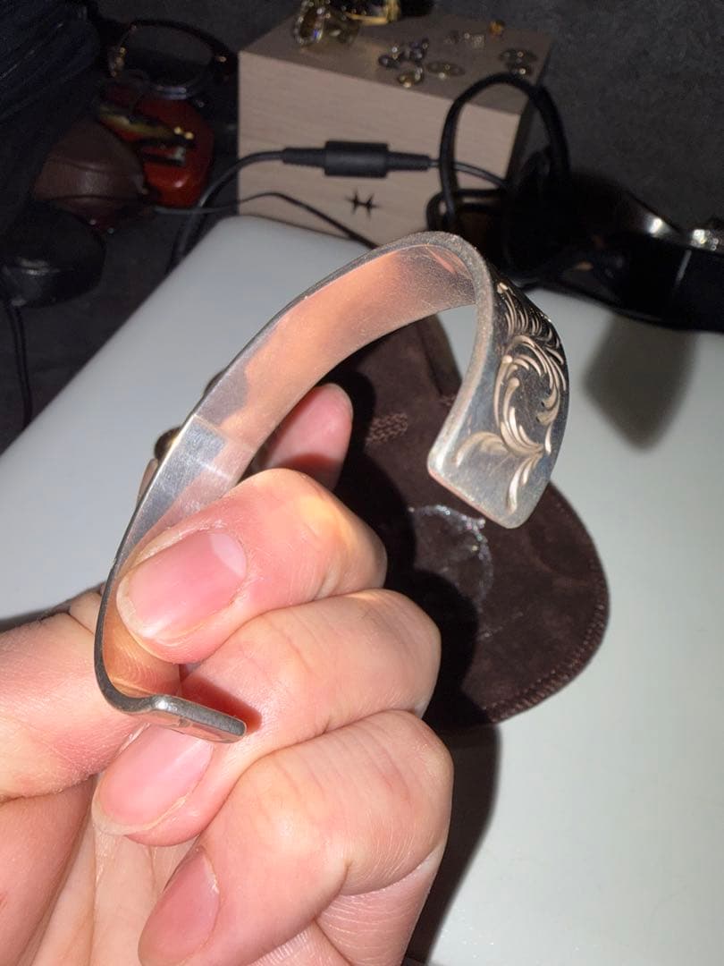 ワシミタロウ シルバー ゴールド バングル 花彫刻