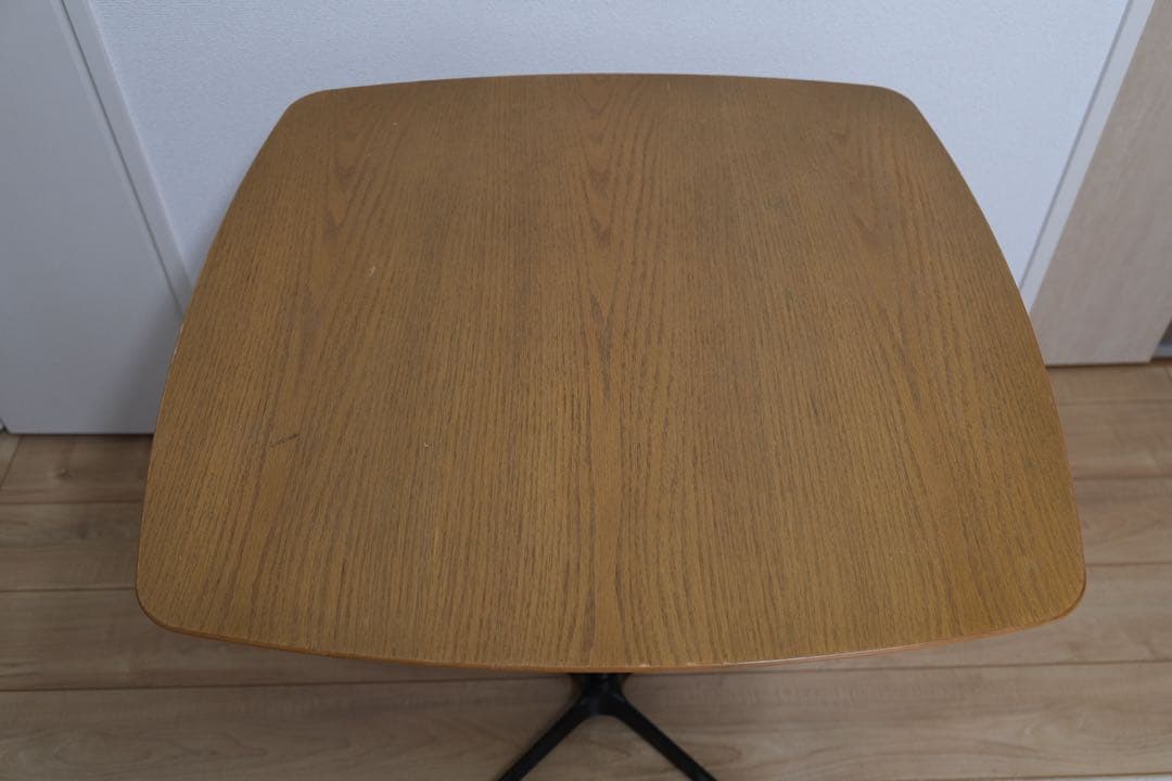 モモナチュラル　カフェテーブル　スクエア