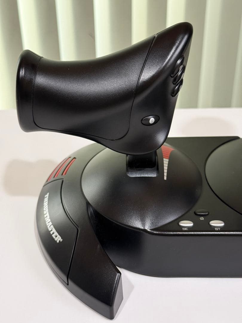 Thrustmaster フライトスティック T.Flight Hotas X