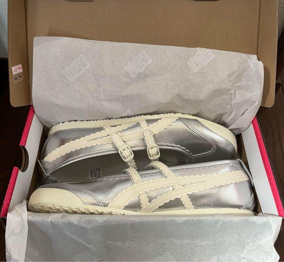 オニツカタイガー　MEXICO66 TGRS 27cm