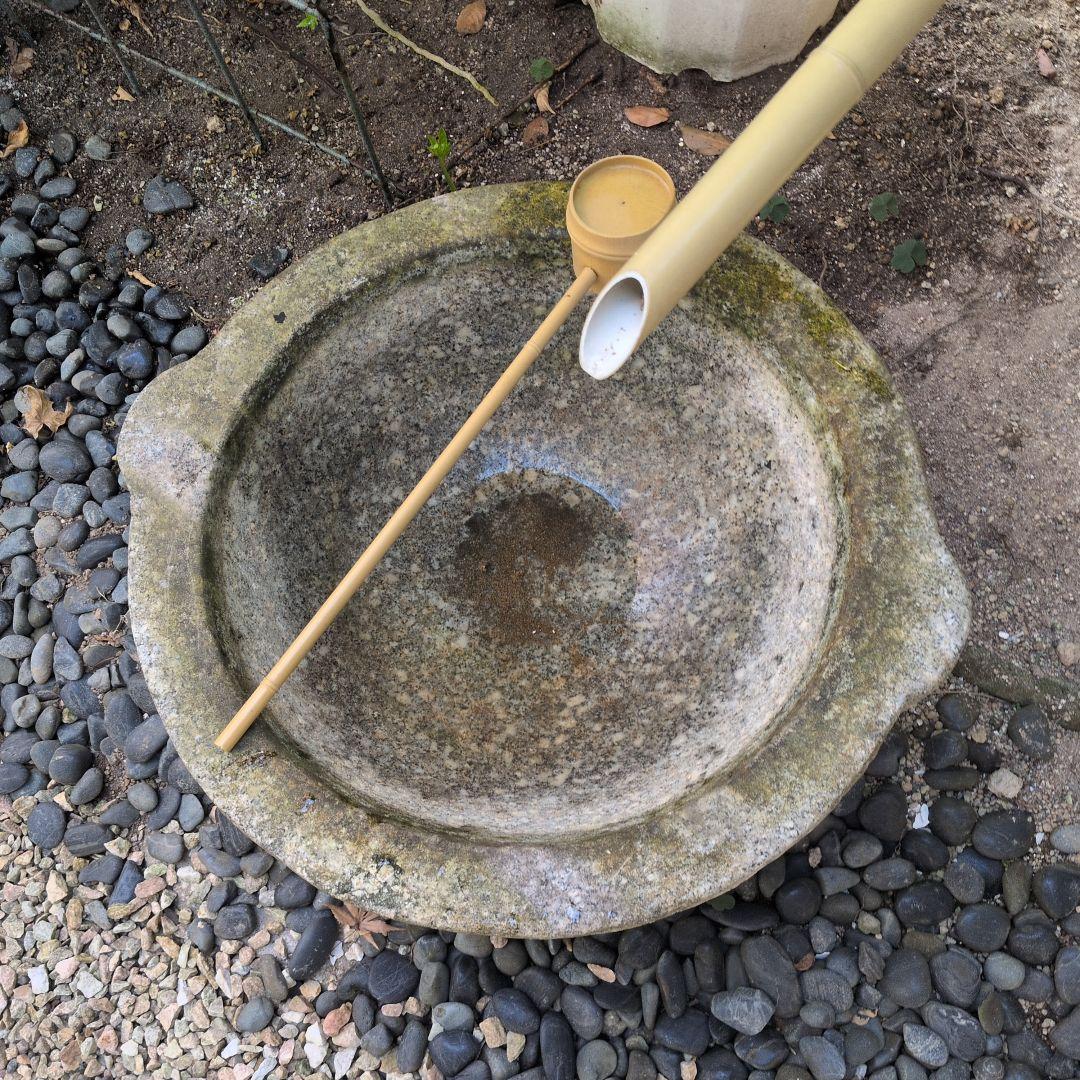 石製水鉢 　つくばい　睡蓮鉢