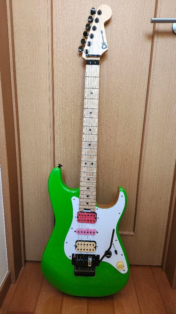 Charvel pro mod steve vai Green Meanie風