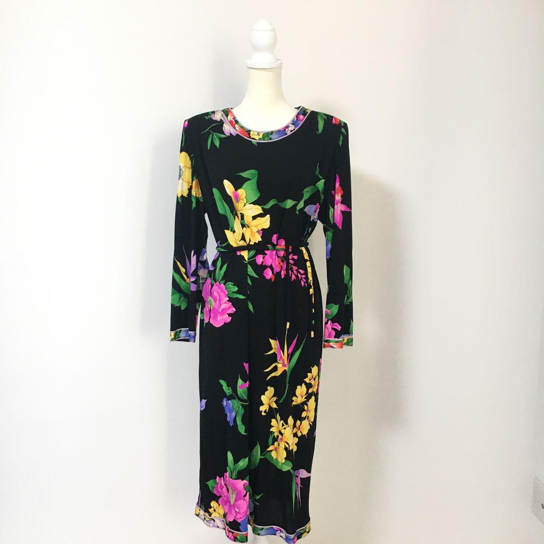 美品　LEONARD レオナール 最高級シルク　ベルト　ワンピース　48