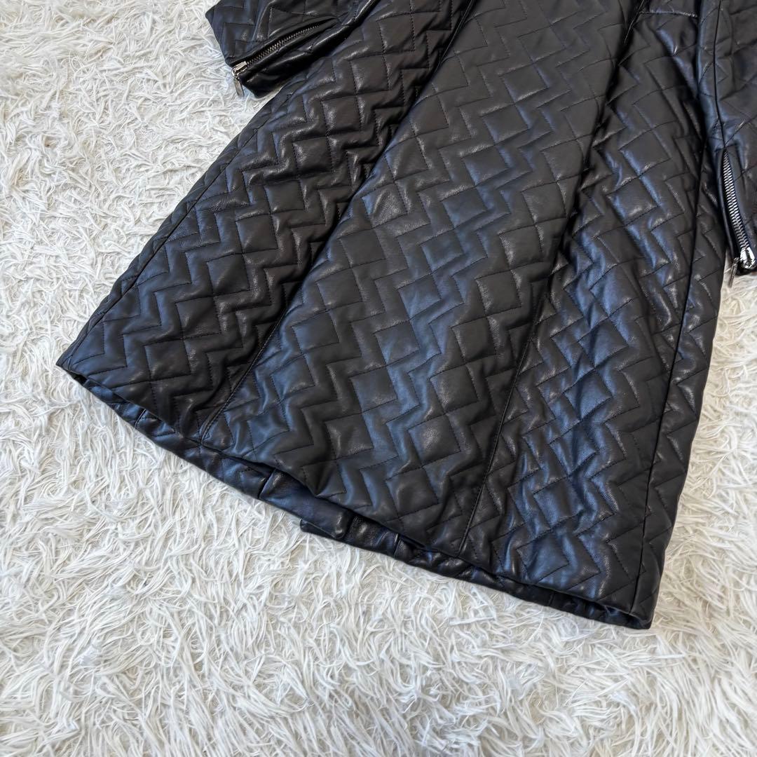 LesCopains✨キルティングレザーコート　 Aライン　刻印ボタン　L 総柄