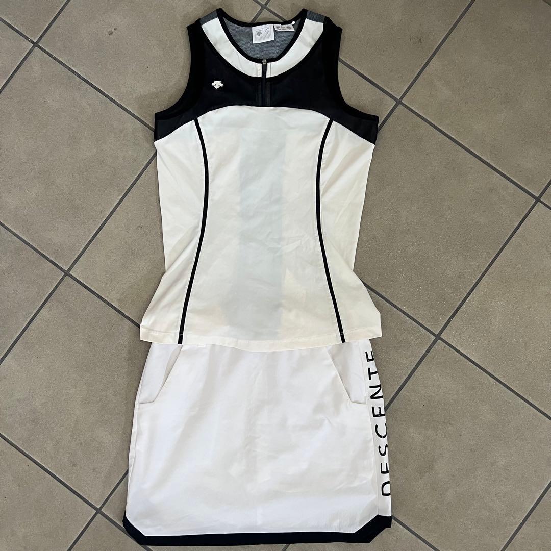 DESCENTE GOLF デサントゴルフ　セットアップ　メッシュ　ロゴ　M