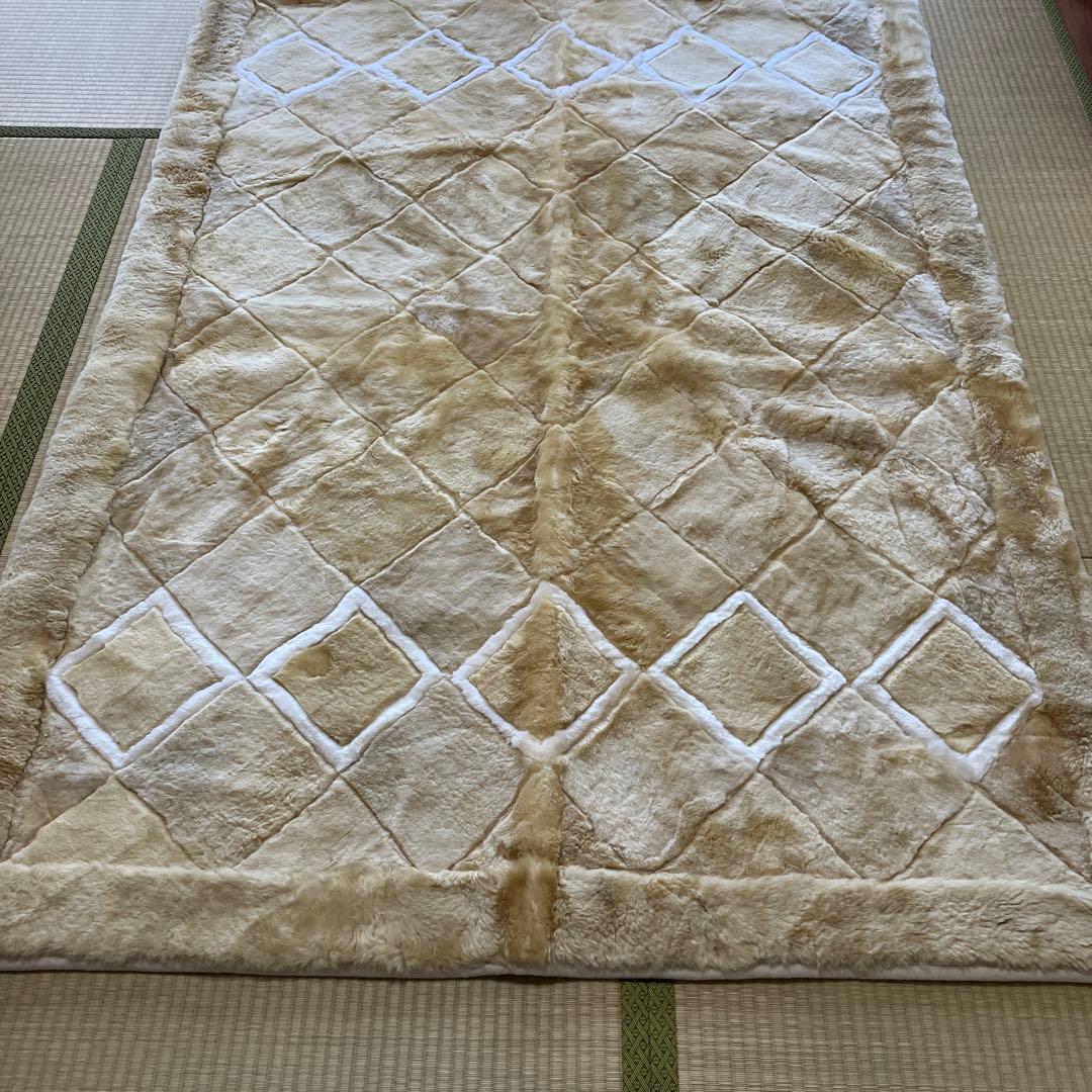 ムートンシーツ（ダブル）京都西川ミンクーファールノン　羊毛皮　ムートン布団・敷物