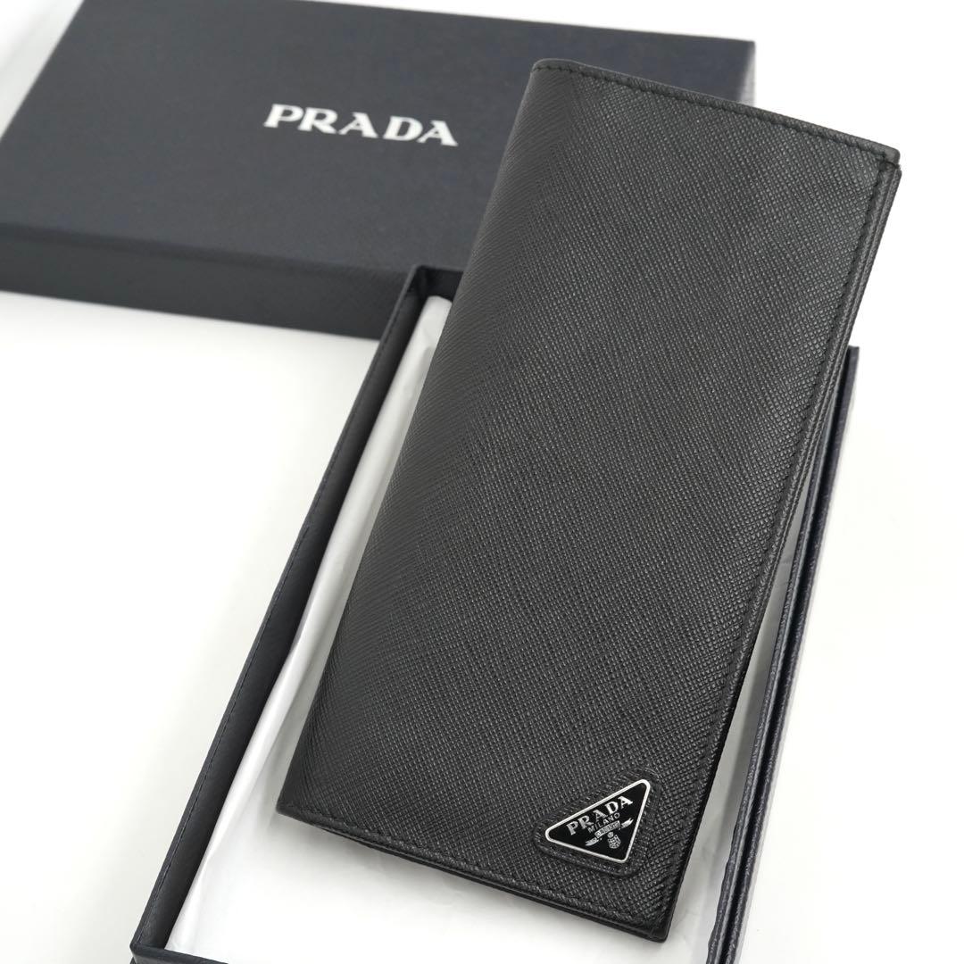 ✨新品未使用・箱付き✨　PRADA 長財布　サフィアーノ　レザー　三角プレート
