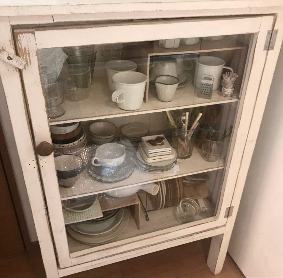 R*e様 【素敵なシャビー棚】キャビネット／食器ディスプレイ棚　ヴィンテージ