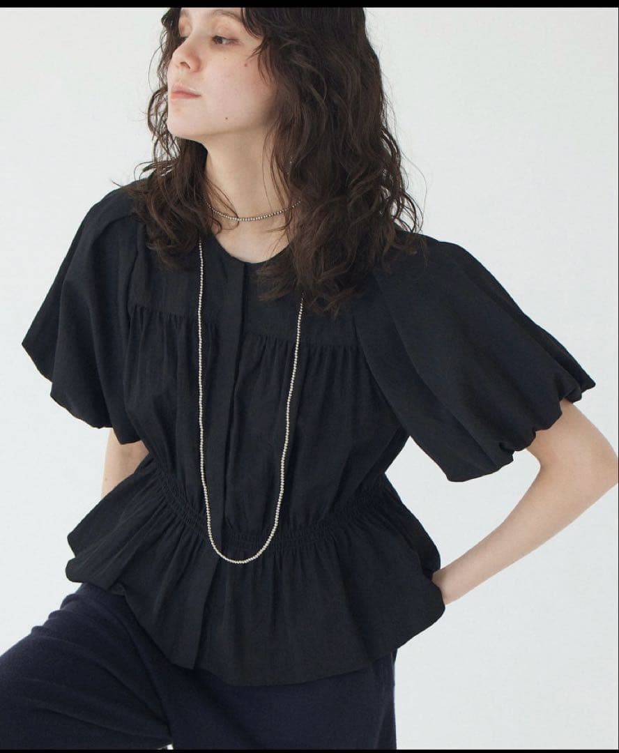 ウィムガゼット【THE PAUSE】パフスリーブブラウス