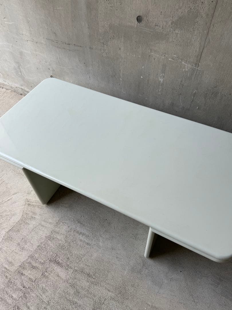 カリモク　ポストモダンローテーブル